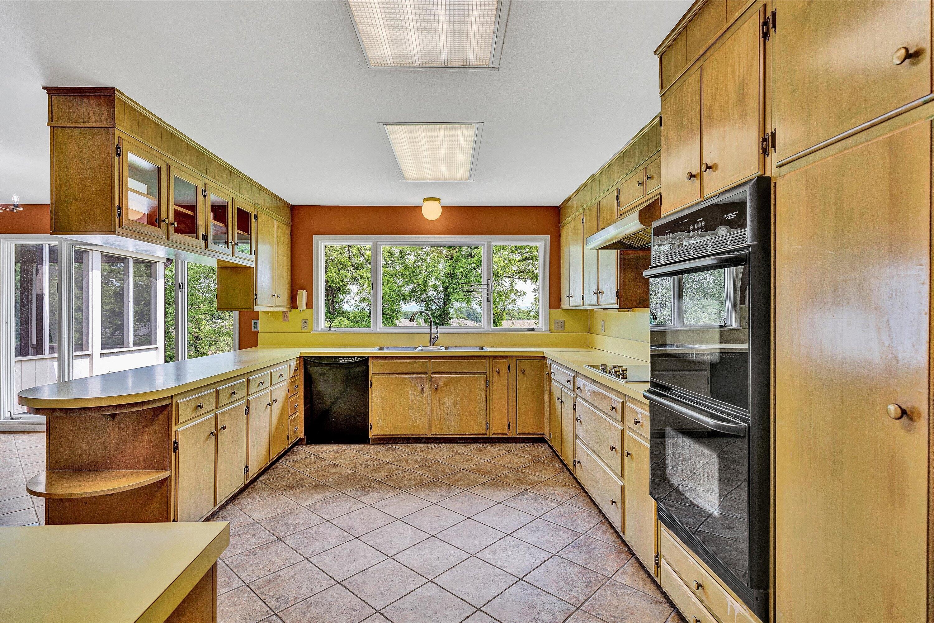 1200 Pickwick Ln, Salem, Virginia image 15