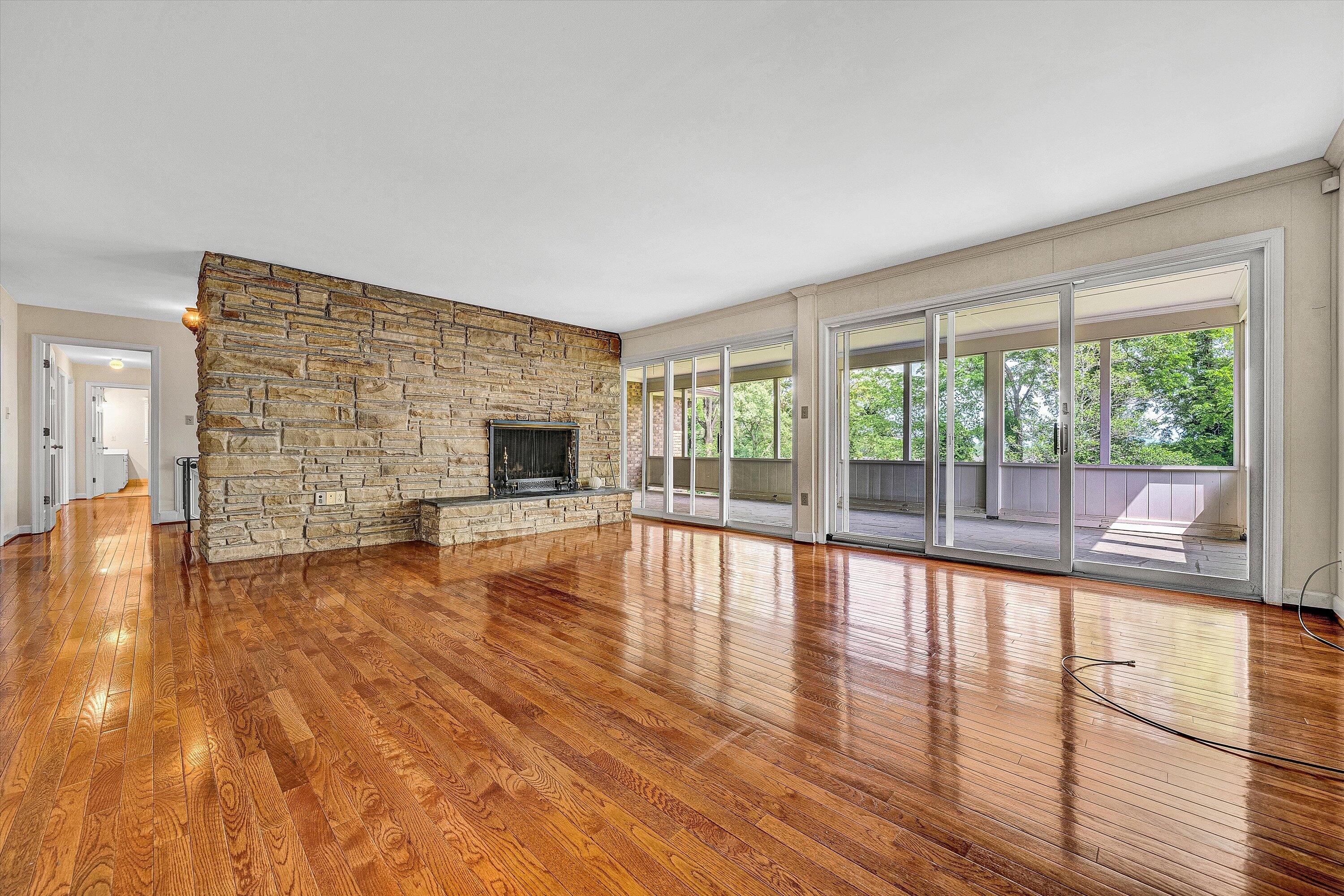 1200 Pickwick Ln, Salem, Virginia image 10