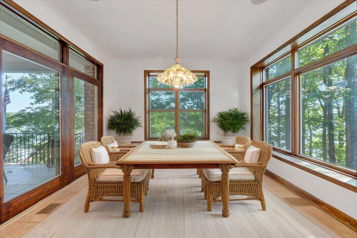 723 Fox Chase Rd, Wirtz, Virginia image 29