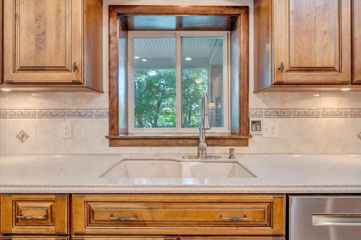 723 Fox Chase Rd, Wirtz, Virginia image 27
