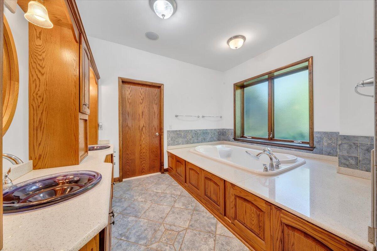 723 Fox Chase Rd, Wirtz, Virginia image 47