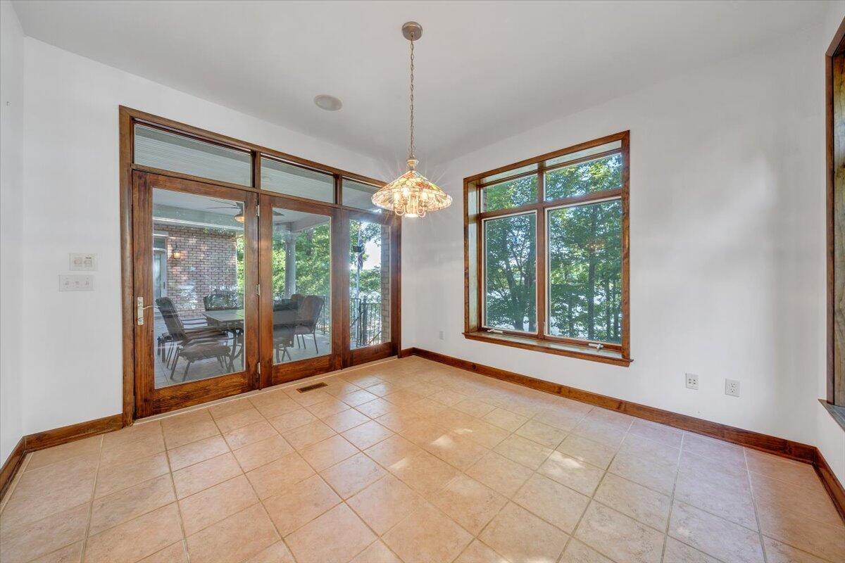 723 Fox Chase Rd, Wirtz, Virginia image 28