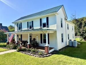 14593 Church St, Eagle Rock, Virginia image 1