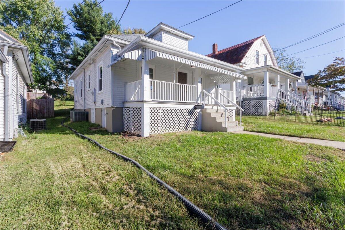 1118 Tompkins Ave, Roanoke, Virginia image 3