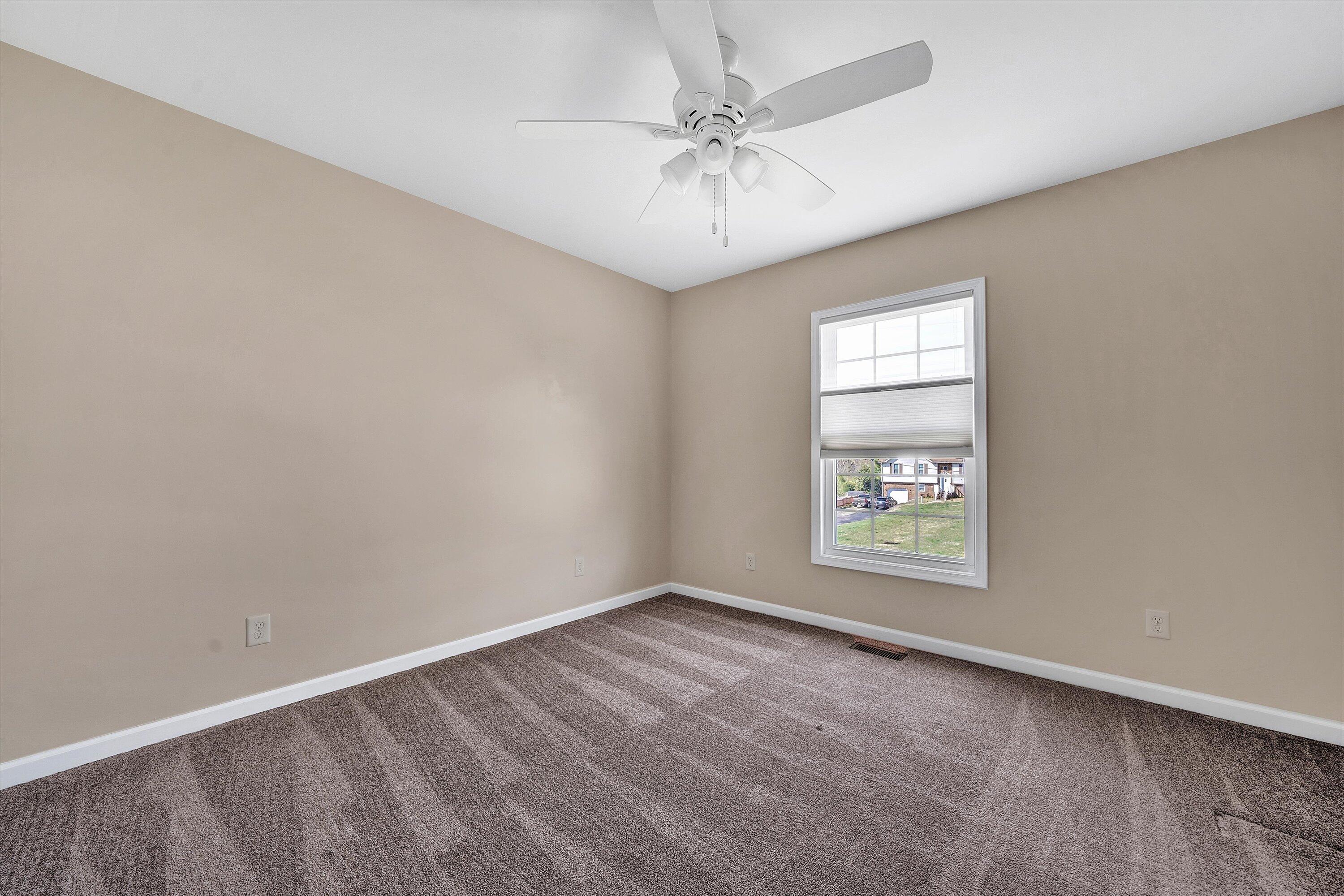 720 Camp North Rd, Salem, Virginia image 22