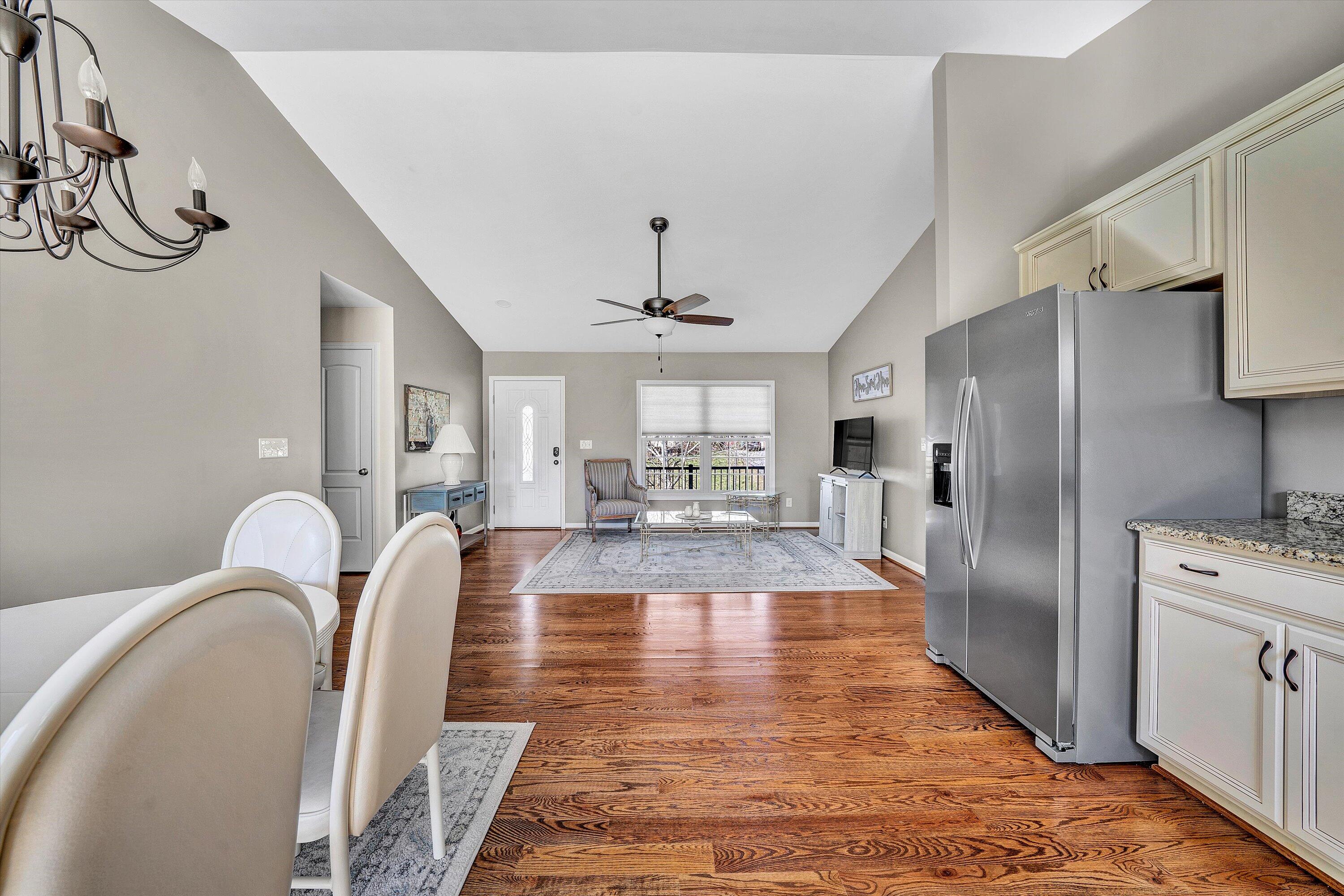 720 Camp North Rd, Salem, Virginia image 11