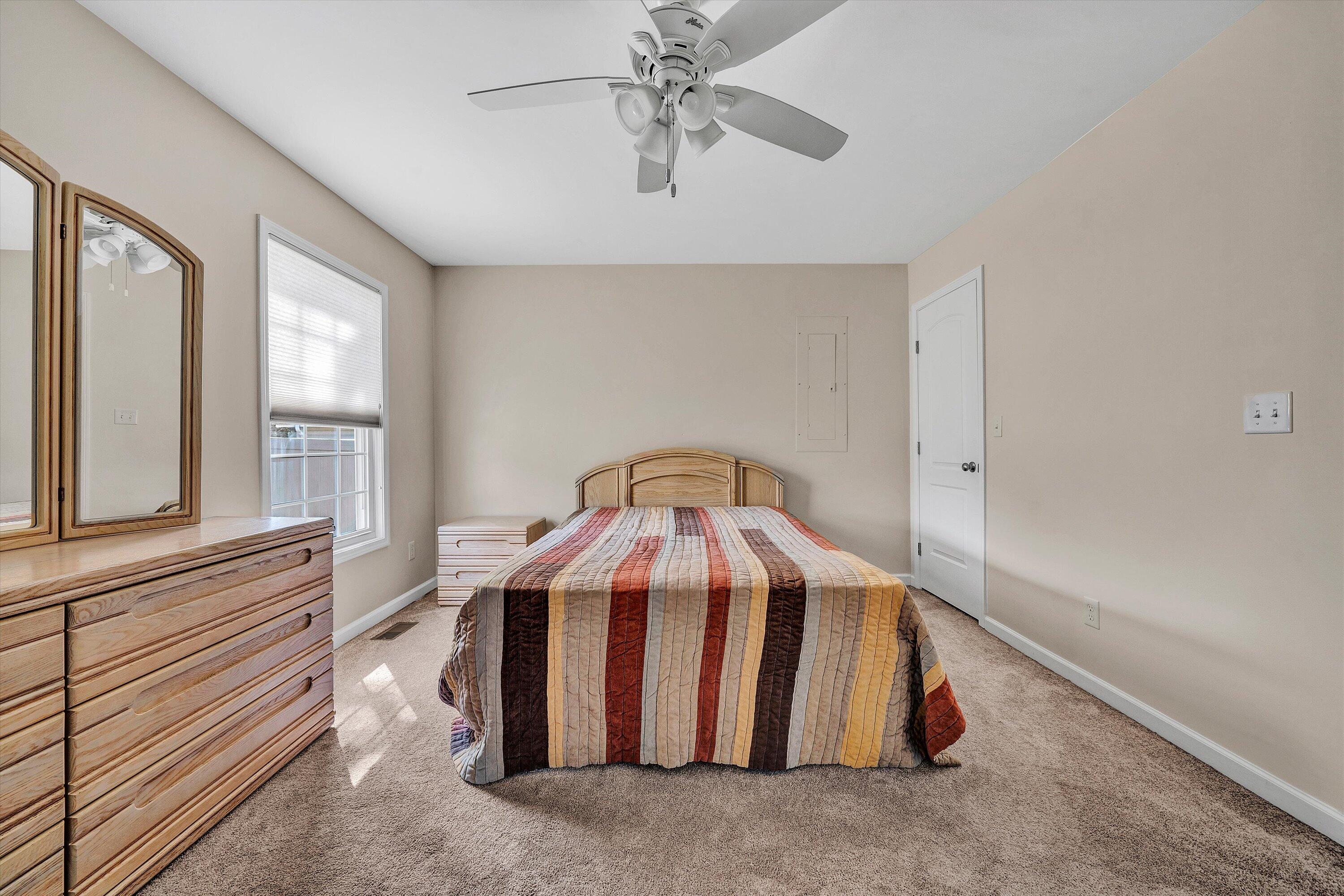 720 Camp North Rd, Salem, Virginia image 26