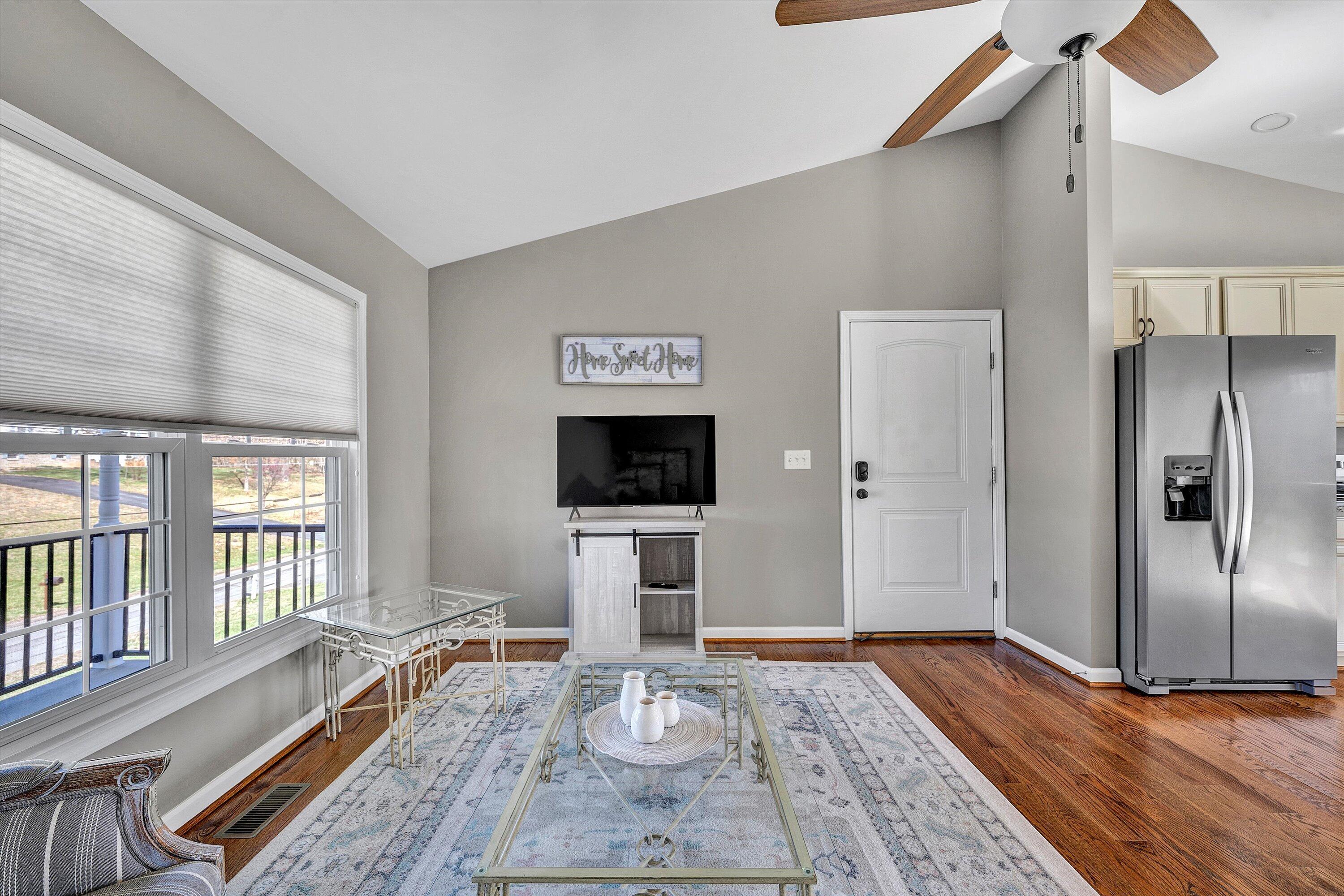 720 Camp North Rd, Salem, Virginia image 8