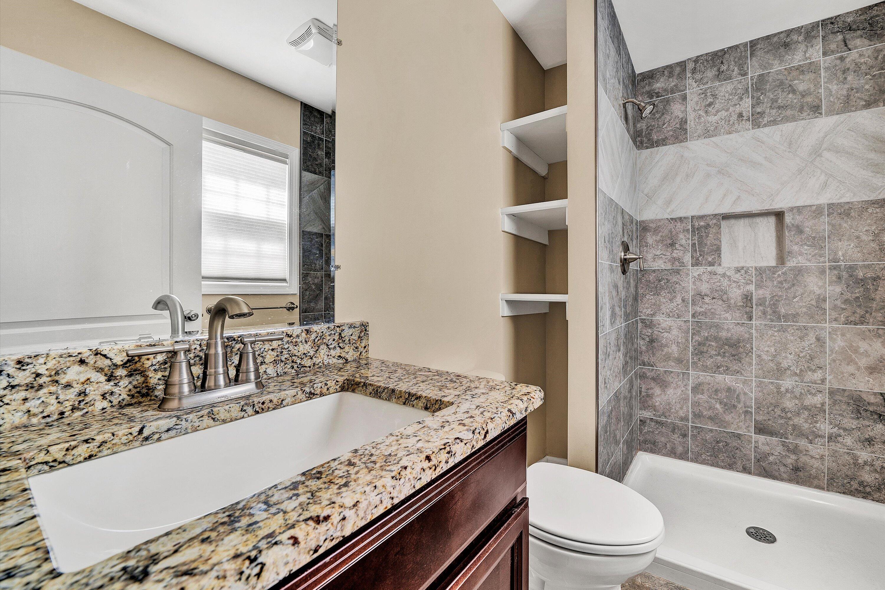 720 Camp North Rd, Salem, Virginia image 27