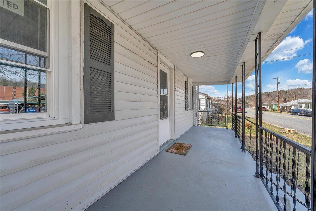 3171 Riverside Dr, Bassett, Virginia image 2