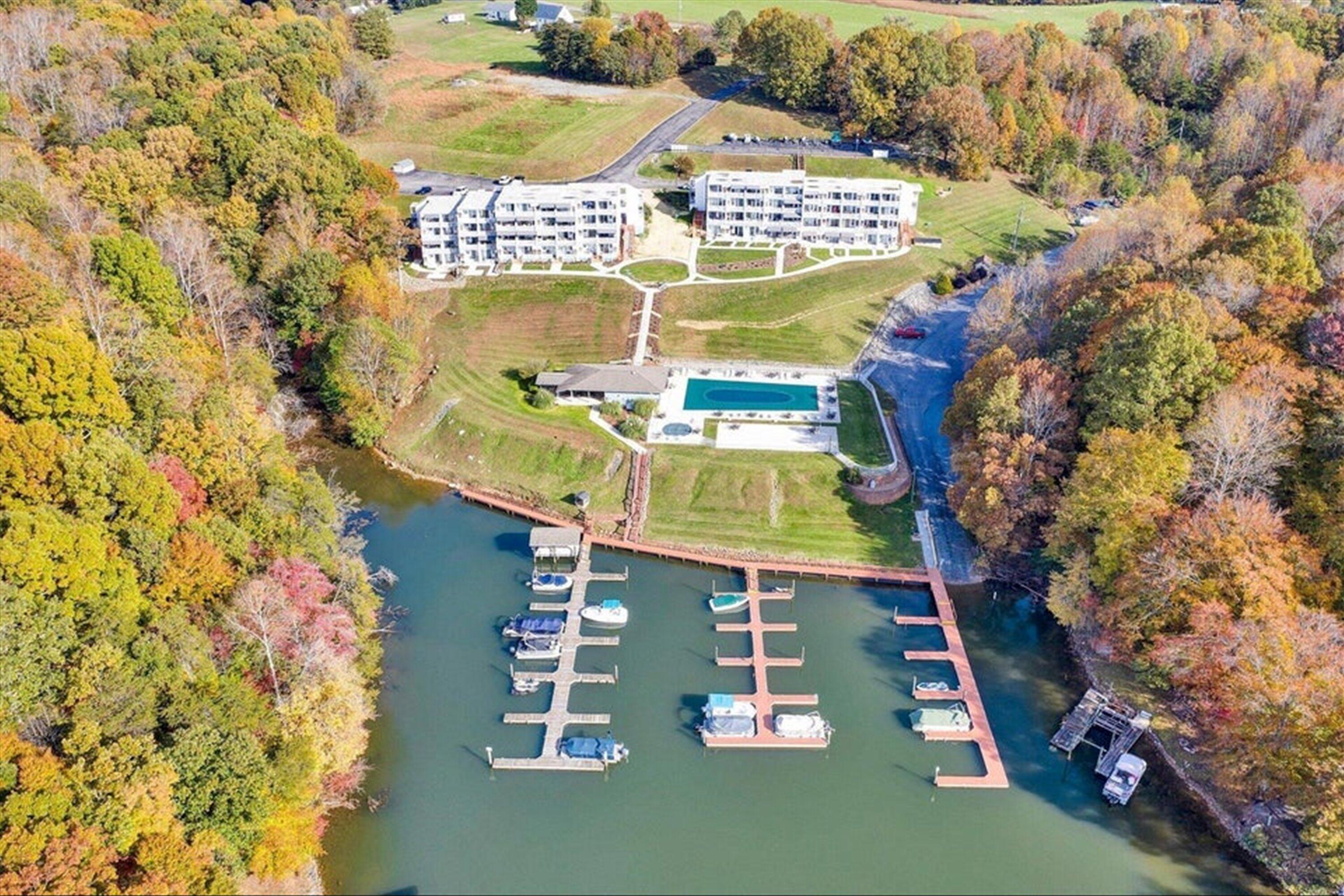 260 Harbor Landing Dr, Moneta, Virginia image 32