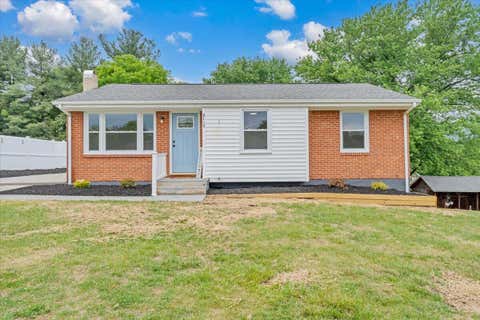 Homes For Sale - 2117 Bailey Ave<br/> Salem, VA 24153