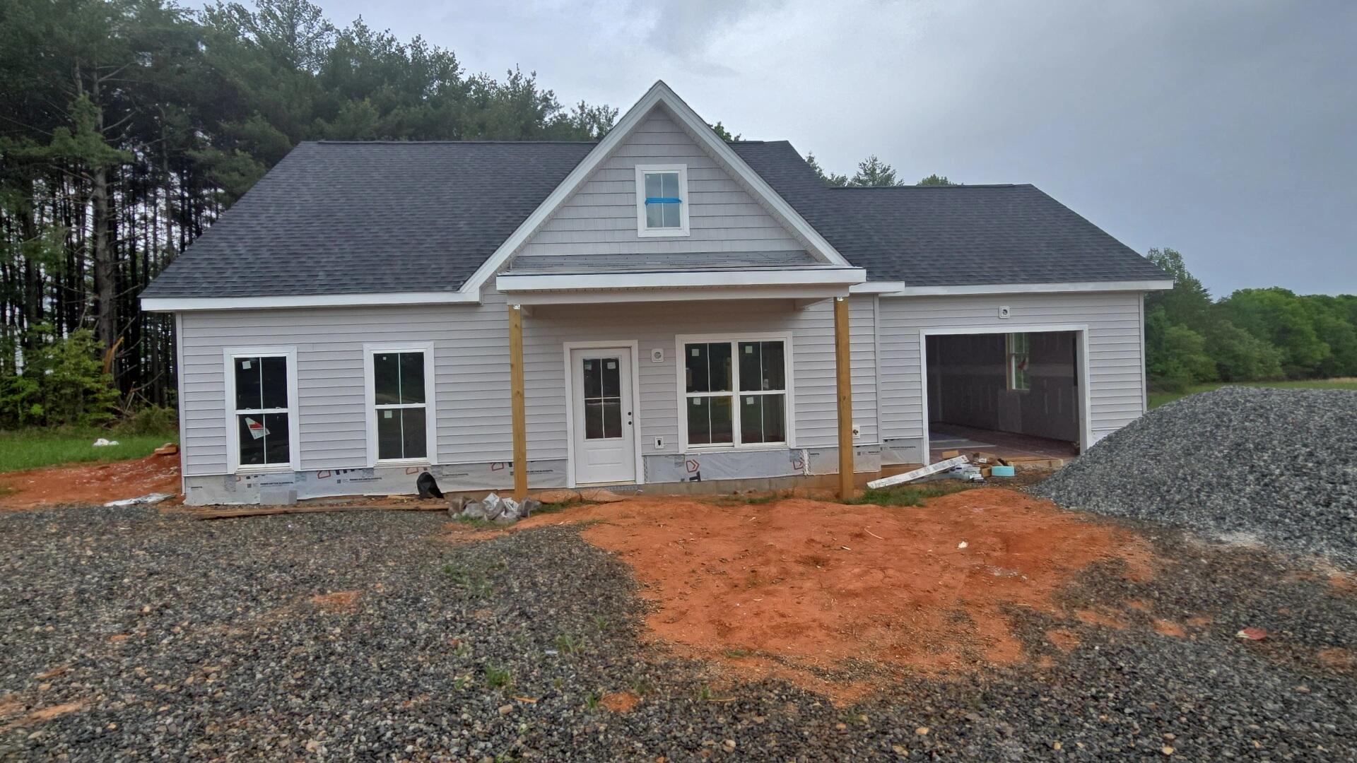 1581 Burnt Chimney Rd, Wirtz, Virginia image 1