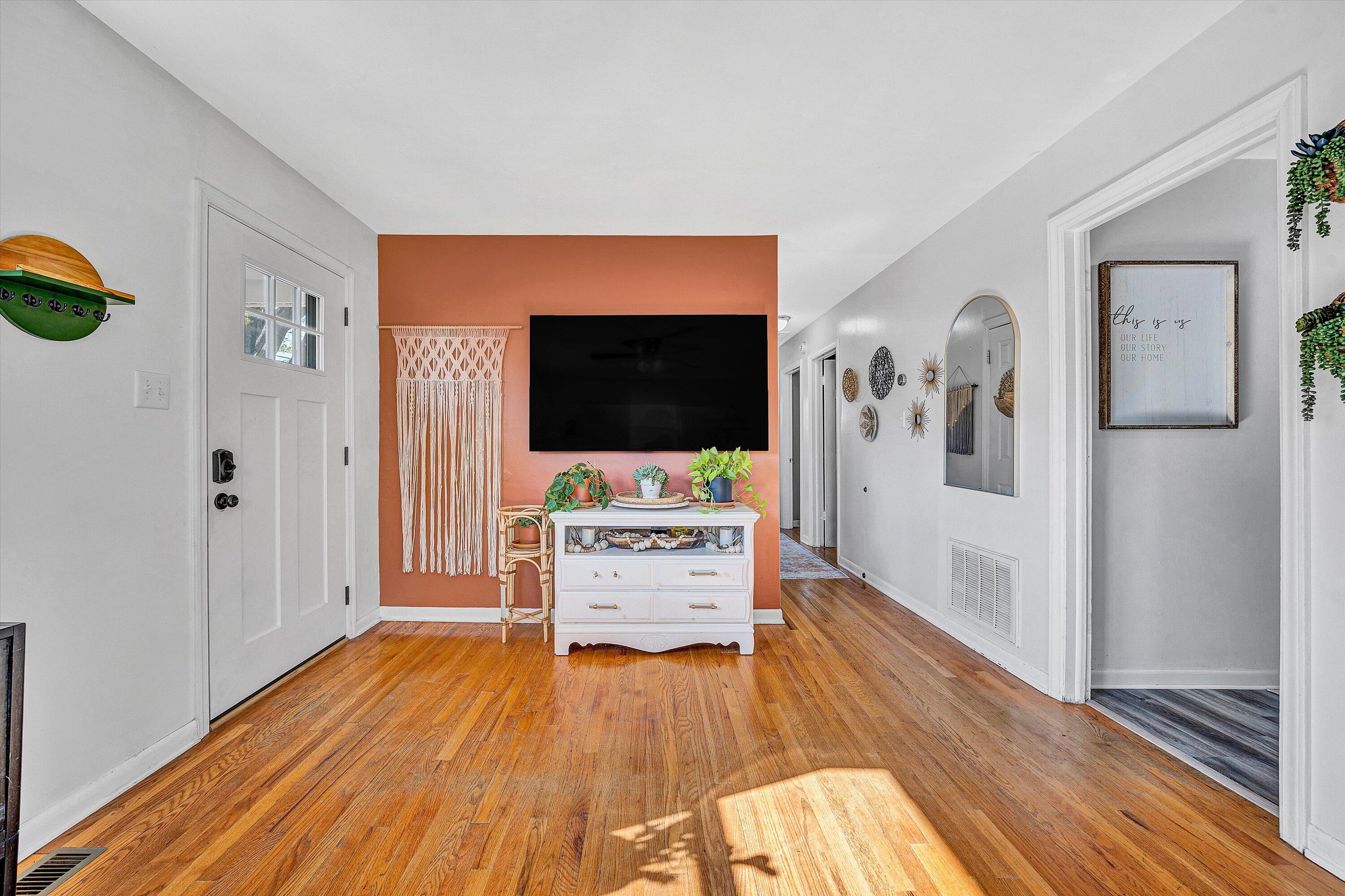 222 Braxton Ave Ave, Salem, Virginia image 5