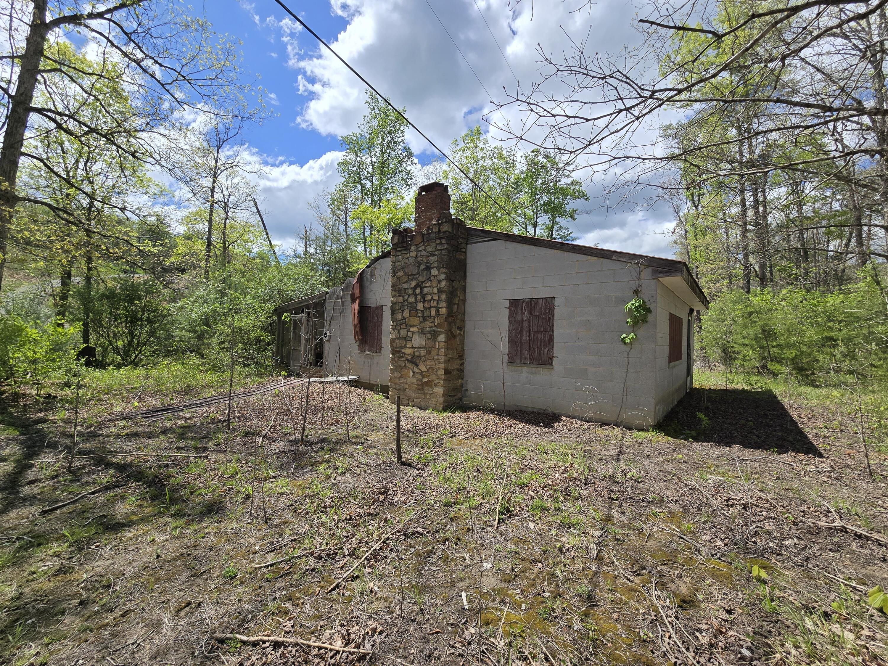 115 Wrights Branch Rd, New Castle, Ohio image 9