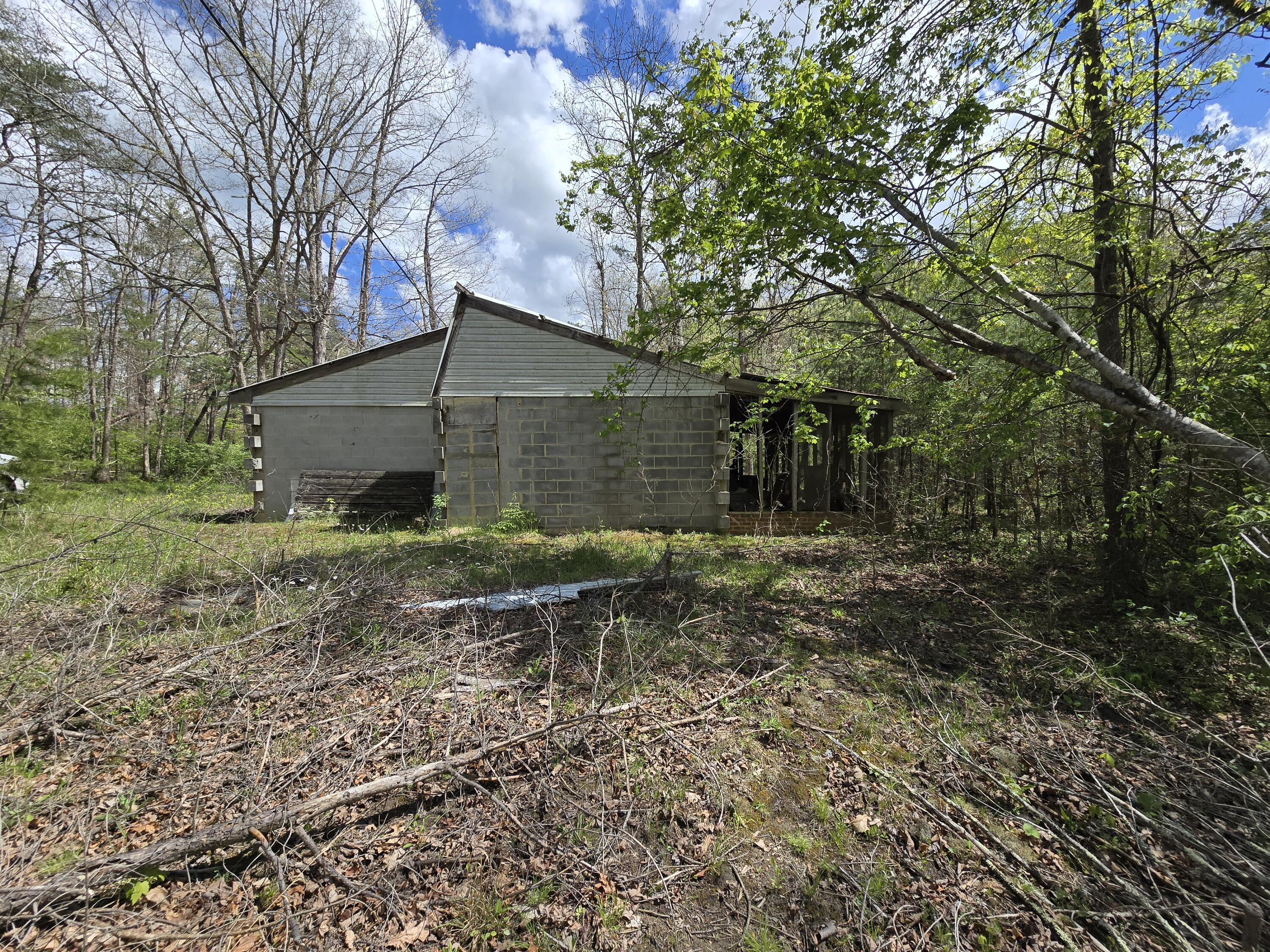 115 Wrights Branch Rd, New Castle, Ohio image 2