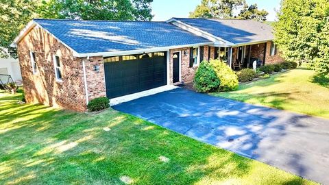 Homes For Sale - 6481 Stewartsville Rd<br/> Bedford County, Moneta, VA 24121