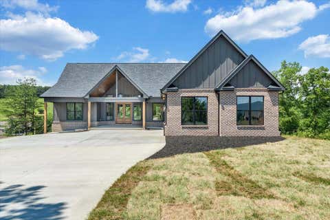 Homes For Sale - 775 Compass Cove Cir<br/> Moneta, VA 24121