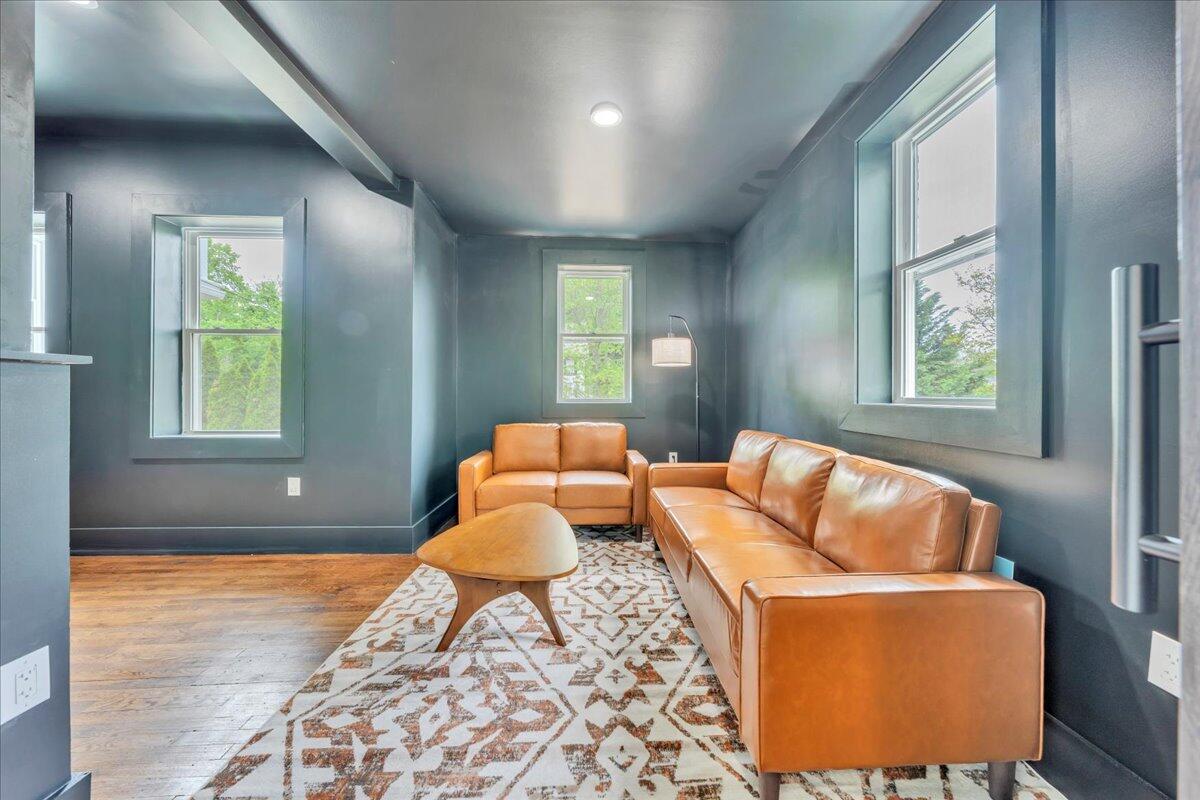 1221 Wasena Ter, Roanoke, Virginia image 25