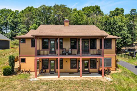 Homes For Sale - 209 Park Shores Cir<br/> Moneta, VA 24121