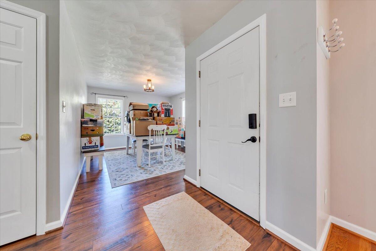 3609 Carson Rd, Roanoke, Virginia image 9