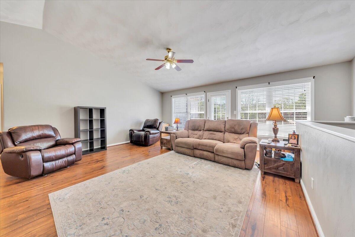 3609 Carson Rd, Roanoke, Virginia image 5