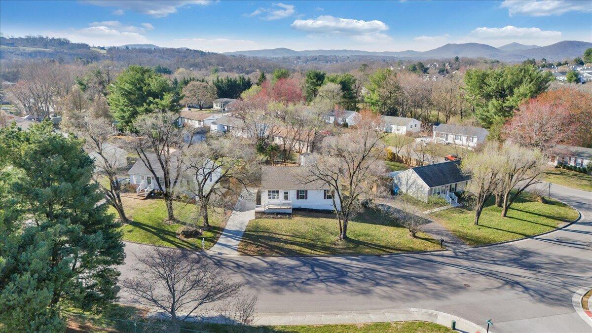 3350 Springtree Dr, Roanoke, Ohio image 46