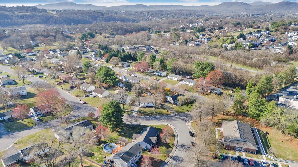 3350 Springtree Dr, Roanoke, Ohio image 40
