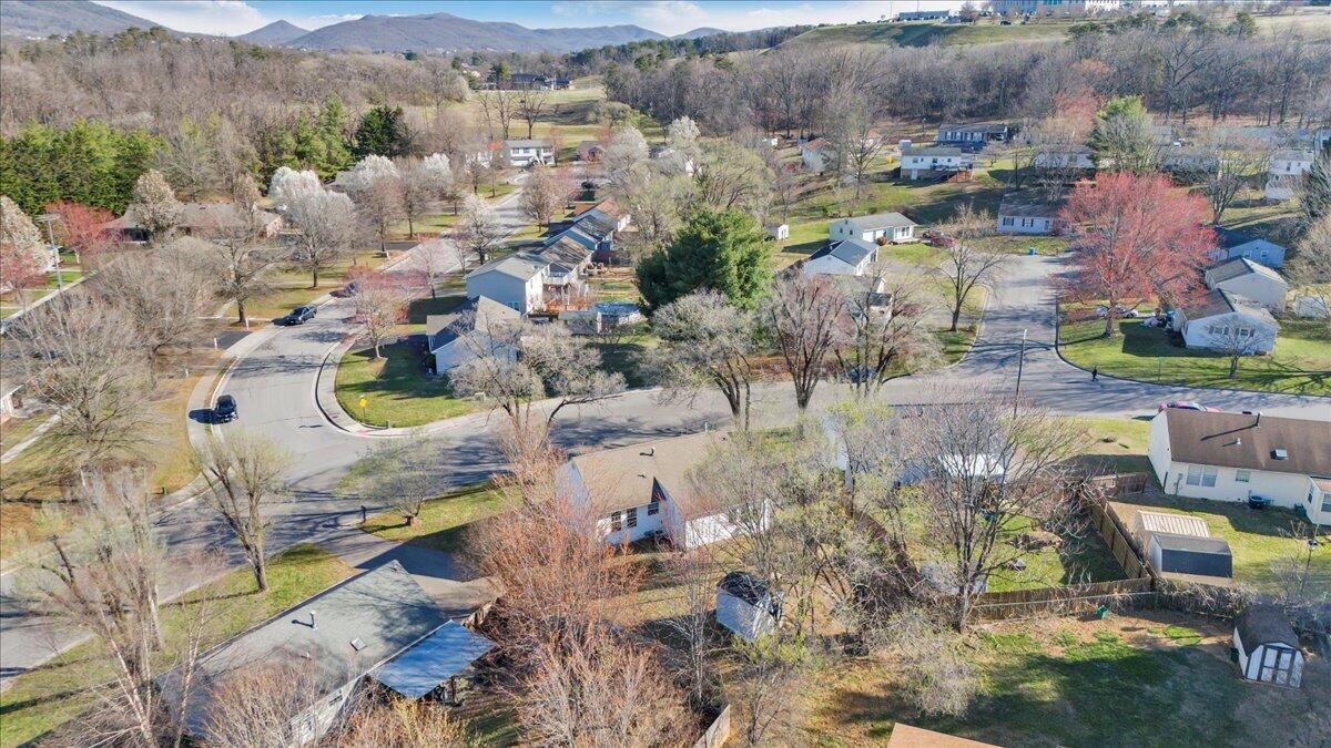 3350 Springtree Dr, Roanoke, Ohio image 43