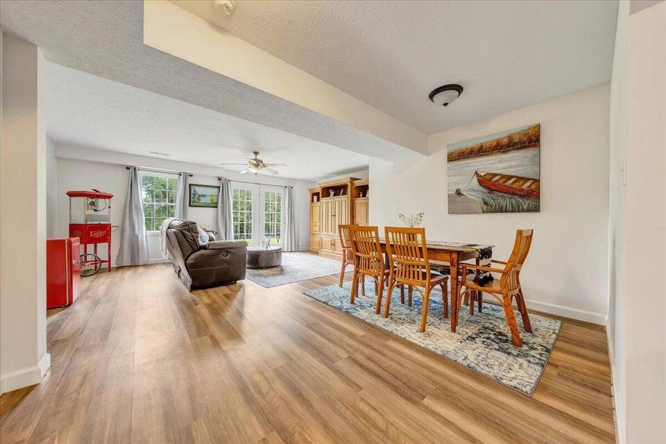 1140 Marie Dr, Huddleston, Virginia image 33