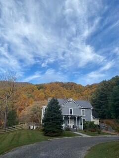 5109 Twelve Oclock Knob Rd, Roanoke, Virginia image 1