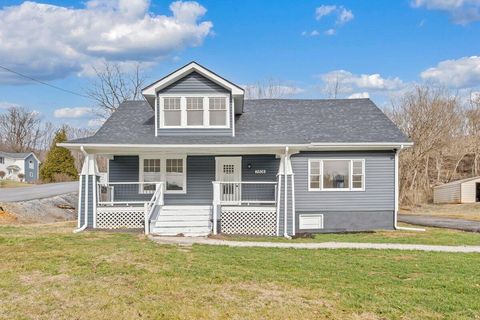 Homes For Sale - 3808 Oldtown Rd<br/> Montgomery County, Shawsville, VA 24162