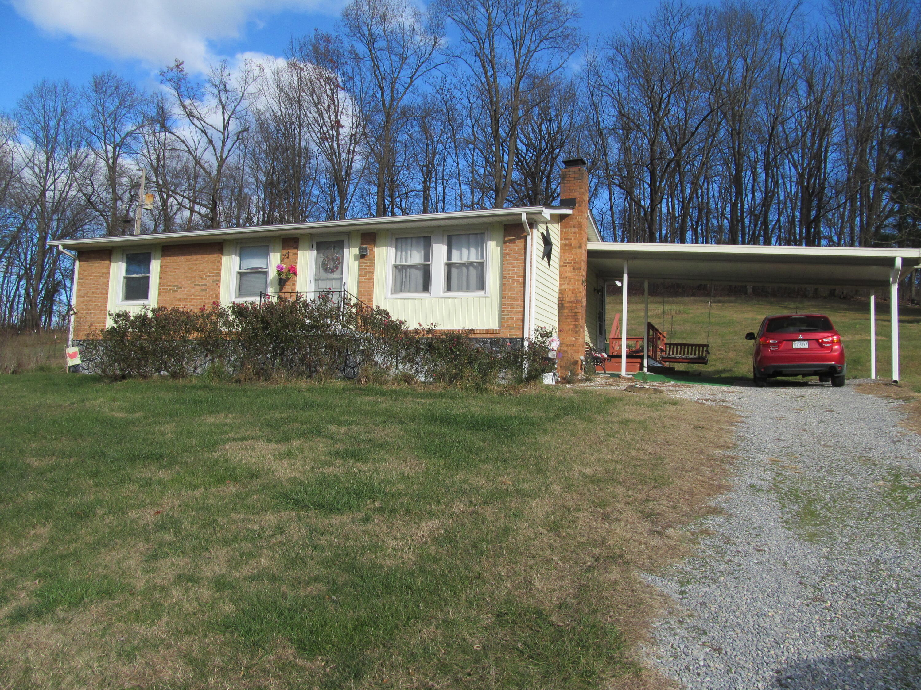 4768 Catawba Rd, Troutville, Virginia image 1