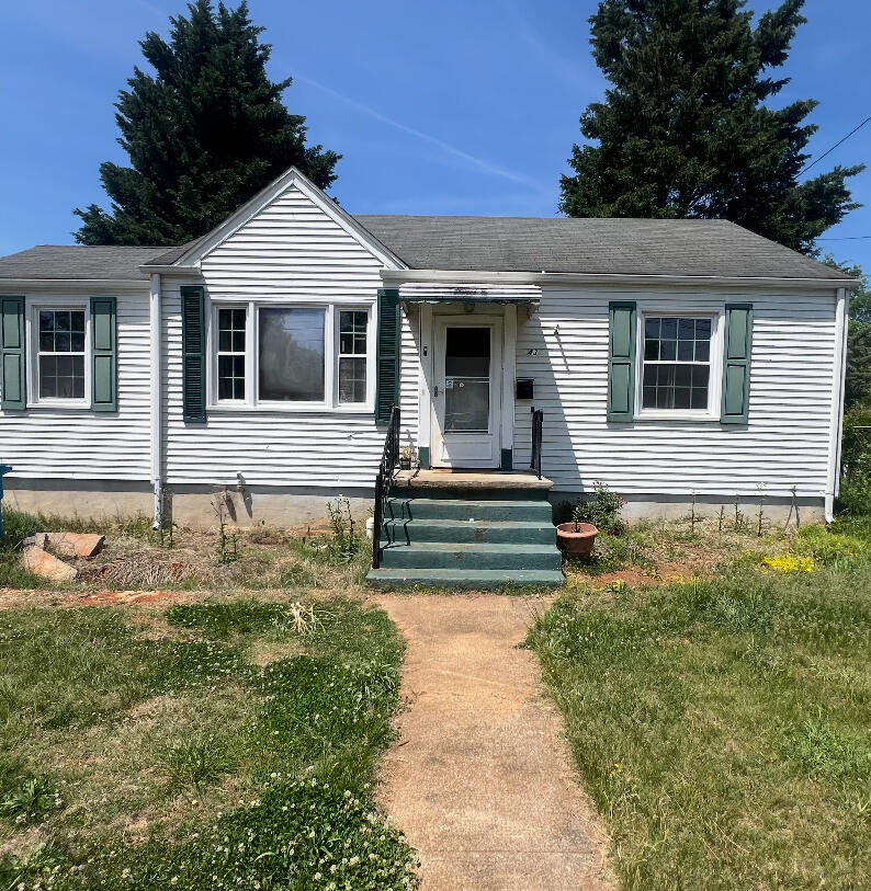 2432 Ravenwood Ave, Roanoke, Virginia image 1