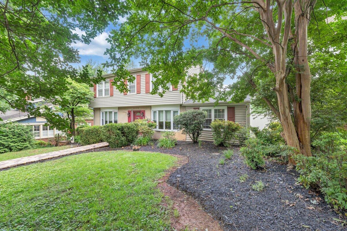 2626 Avenham Ave, Roanoke, Virginia image 4