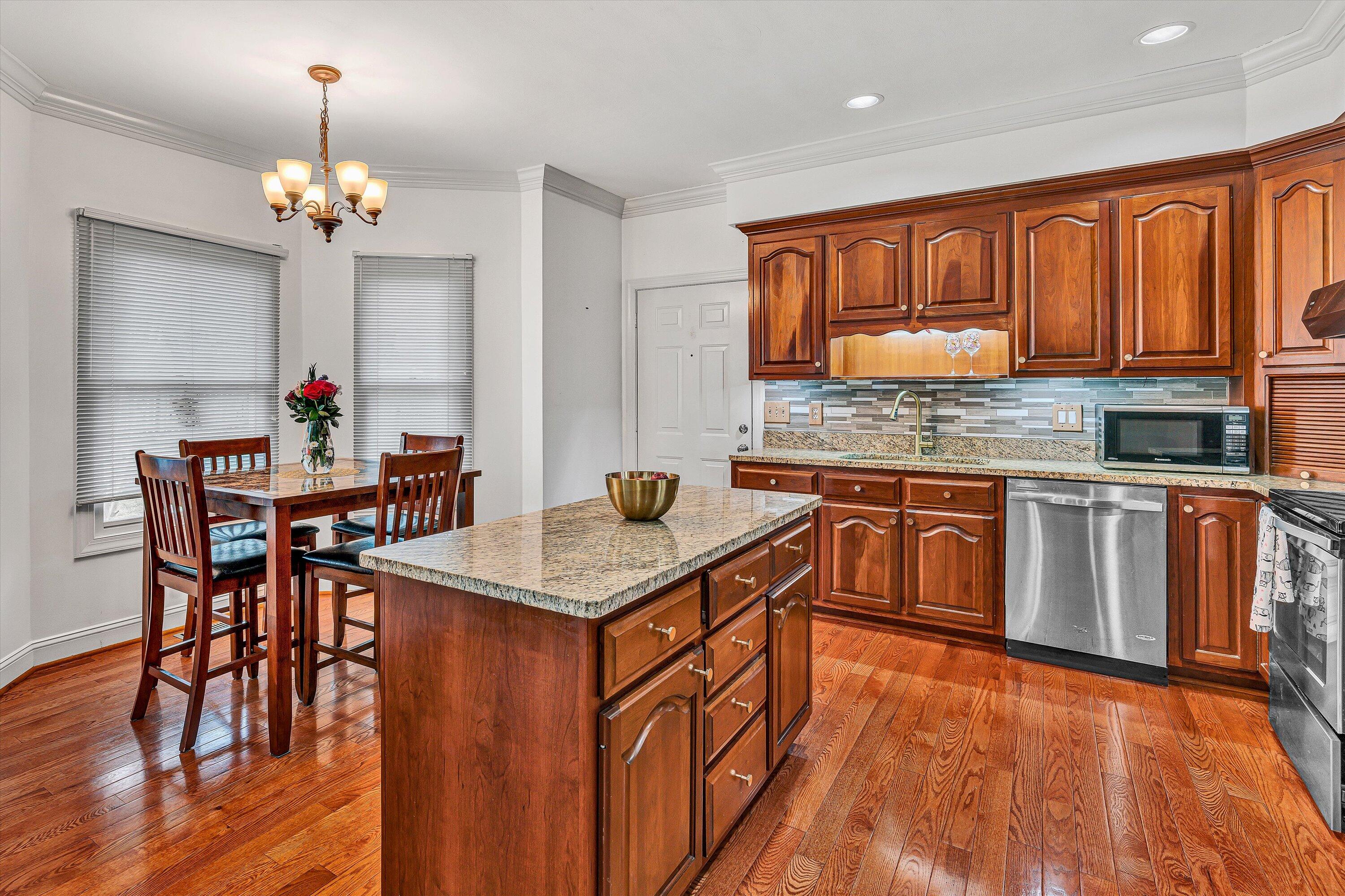 8204 Strathmore Ln, Roanoke, Virginia image 13