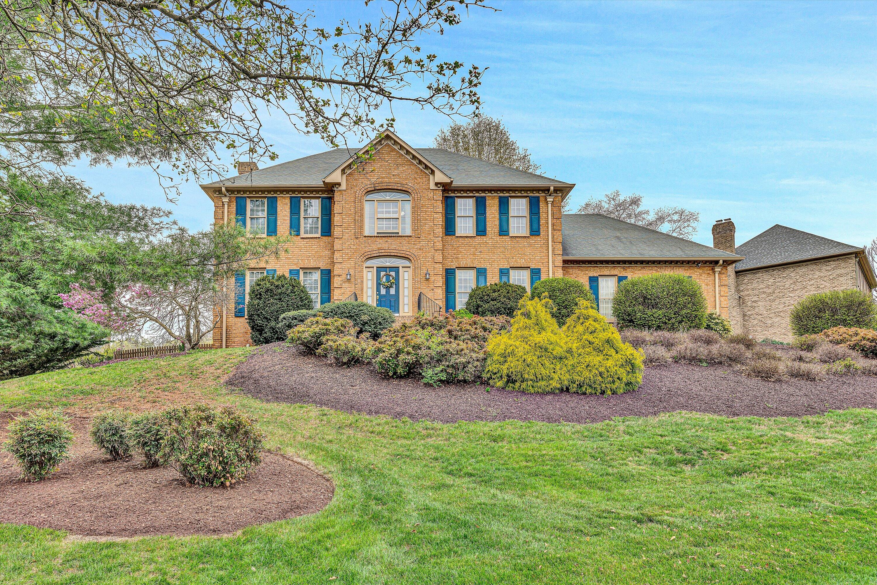 8204 Strathmore Ln, Roanoke, Virginia image 1