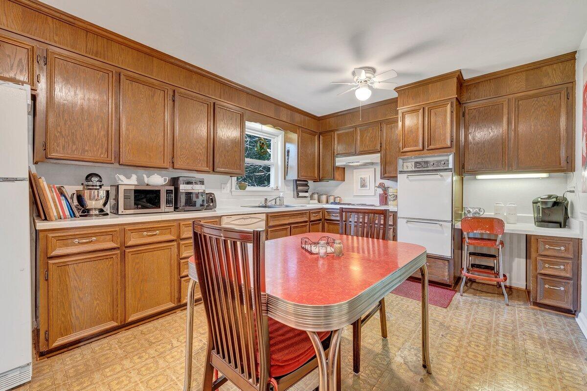 3412 Canter Cir, Roanoke, Virginia image 15