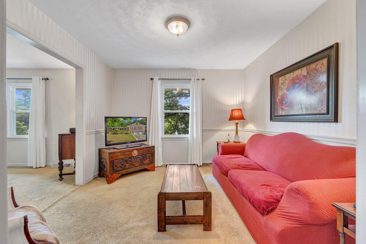 3412 Canter Cir, Roanoke, Virginia image 11