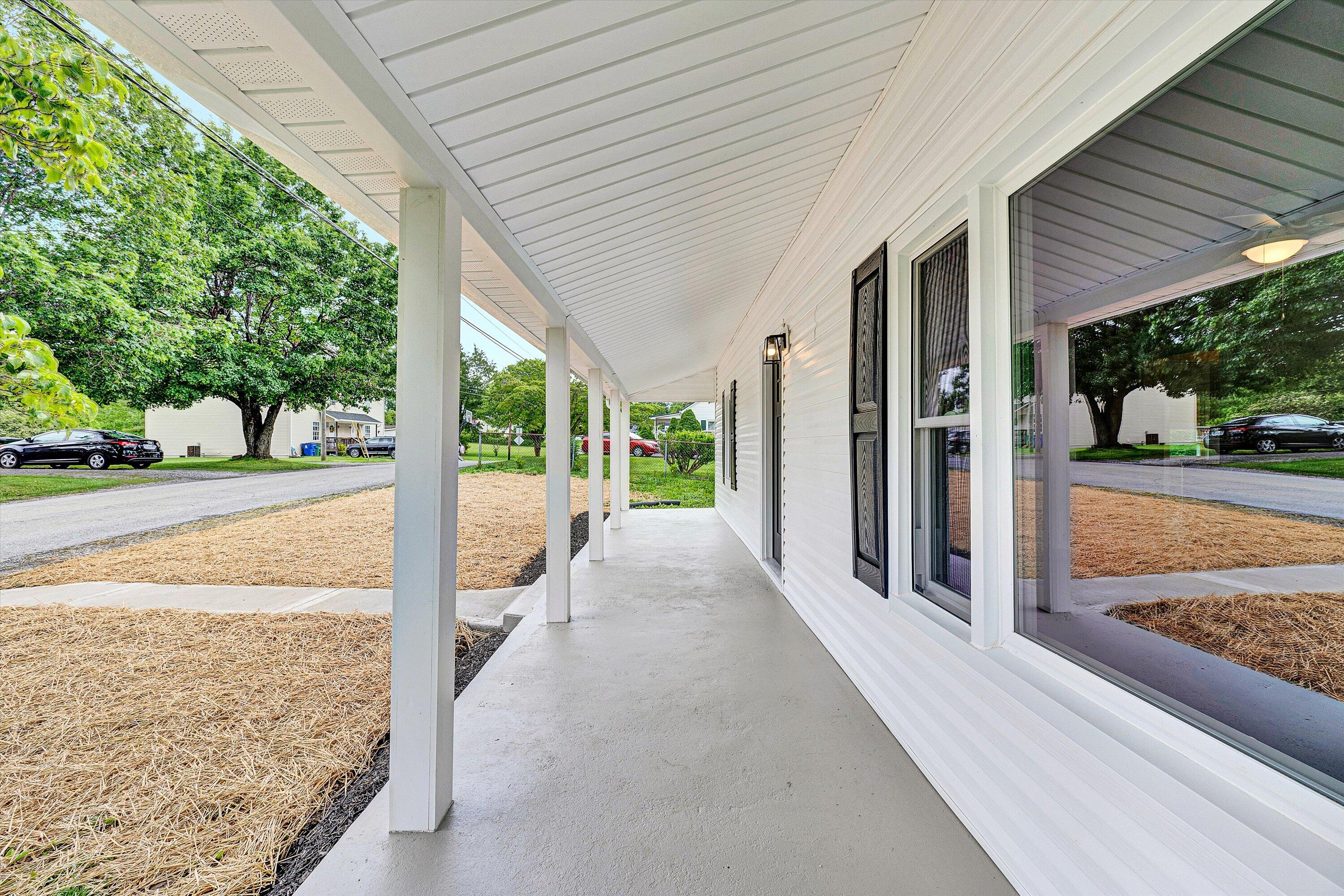 955 Church St, Christiansburg, Virginia image 4