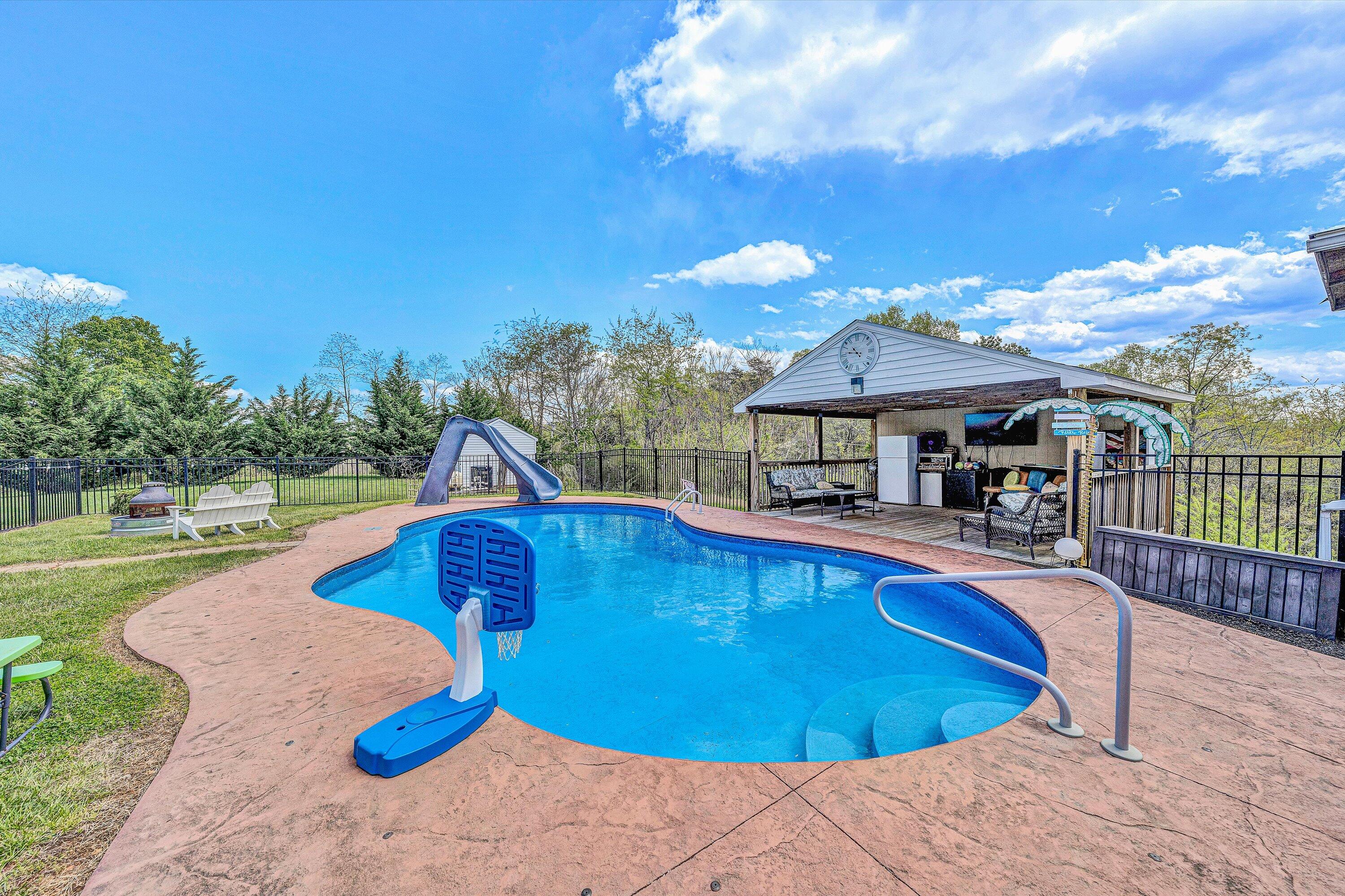 1150 Drewrys Hill Rd, Vinton, Virginia image 43