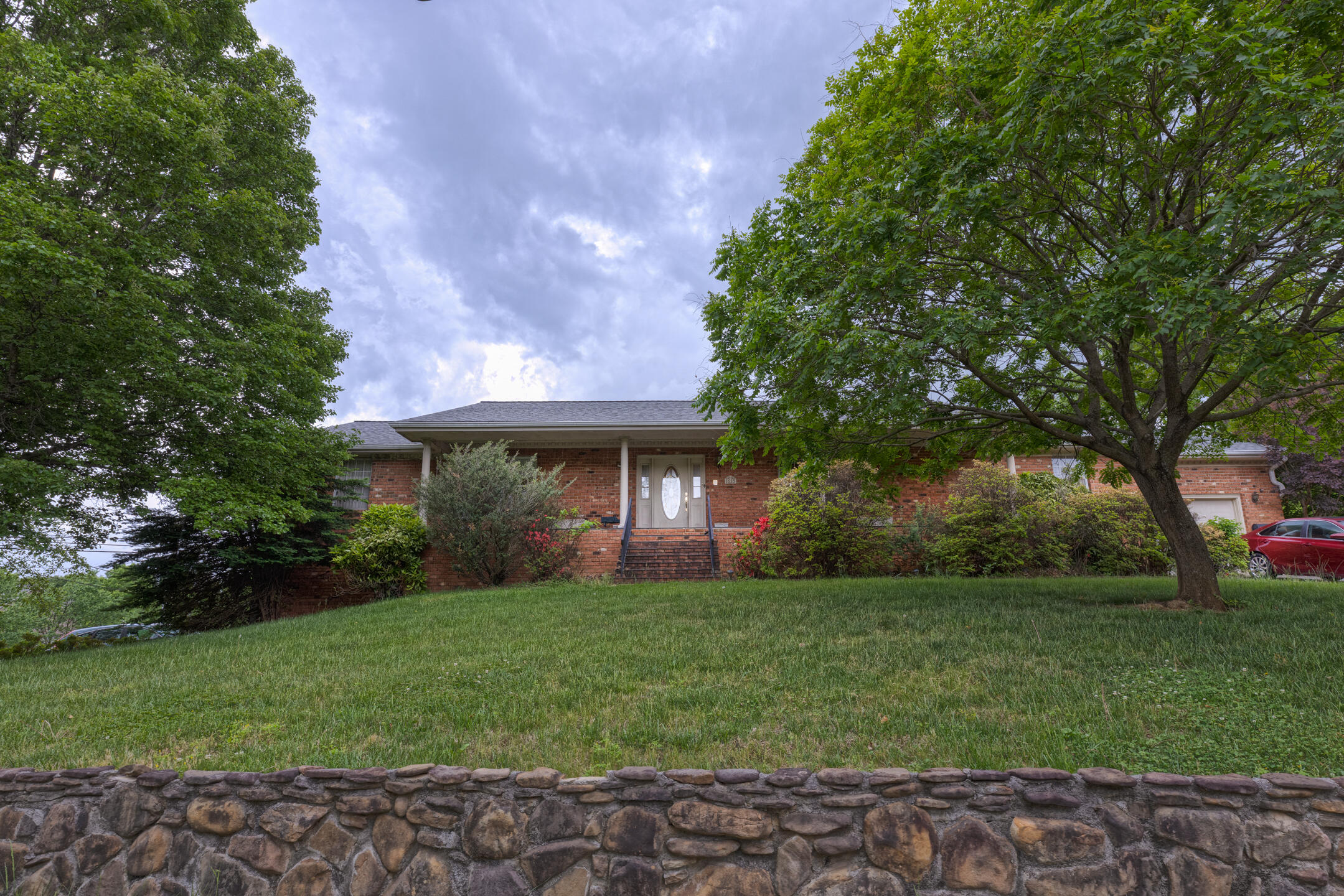 1615 Deyerle Rd, Roanoke, Ohio image 1