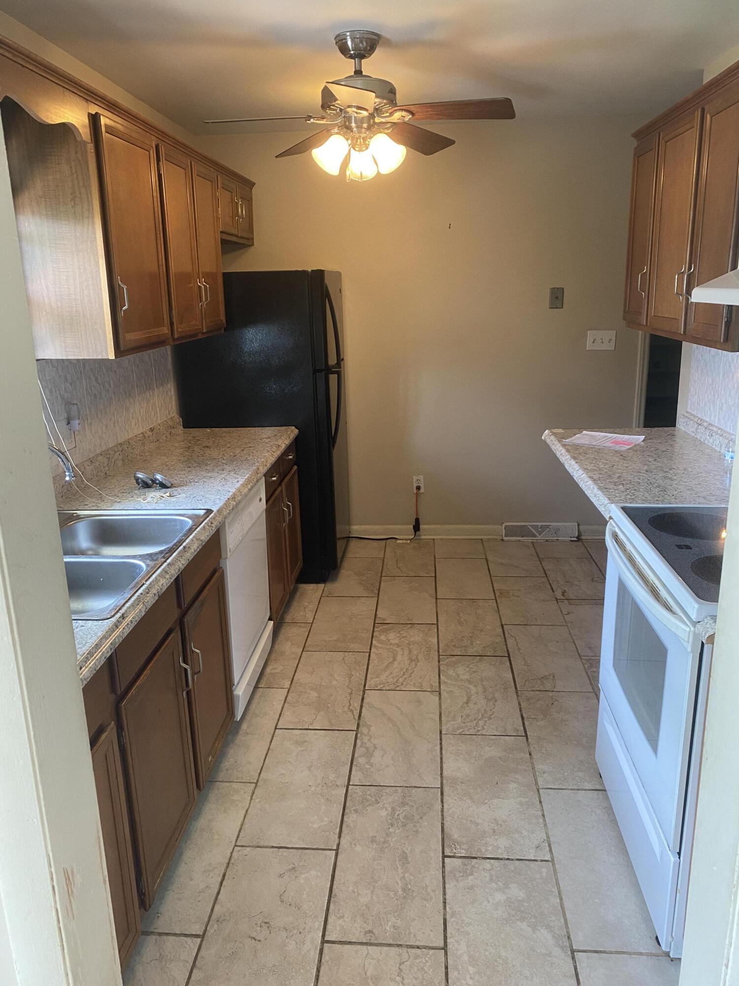 2914 Diplomat Dr, Roanoke, Virginia image 6