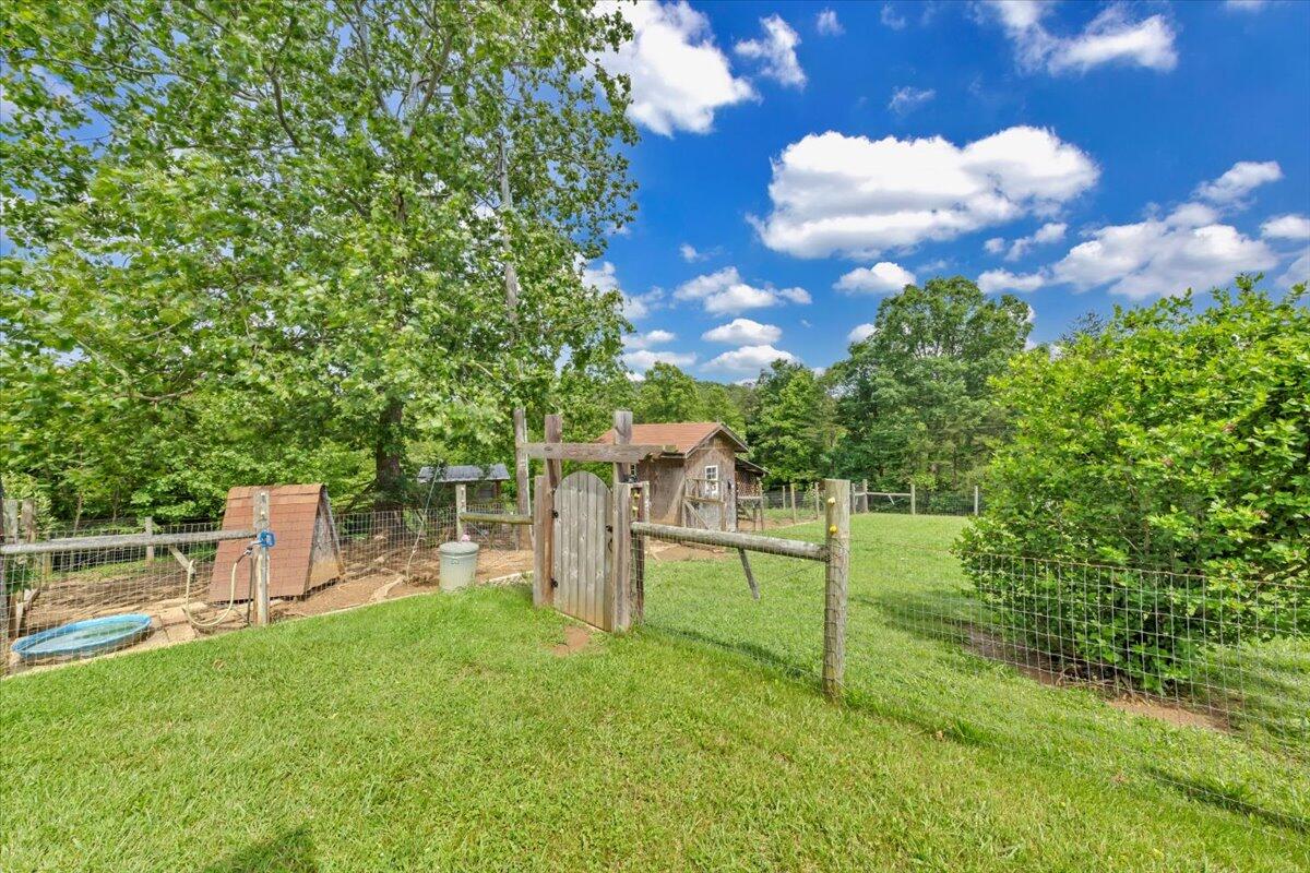1320 Horseshoe Point Rd, Henry, Virginia image 36