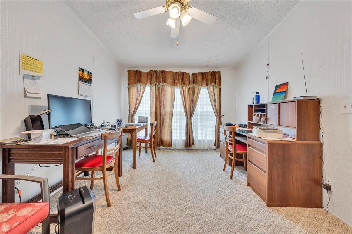 1320 Horseshoe Point Rd, Henry, Virginia image 19