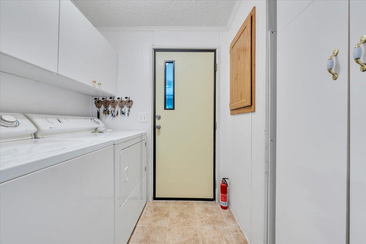 1320 Horseshoe Point Rd, Henry, Virginia image 32