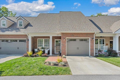 Photo of 507 E Burwell ST, Salem, VA 24153 (MLS # 928117)