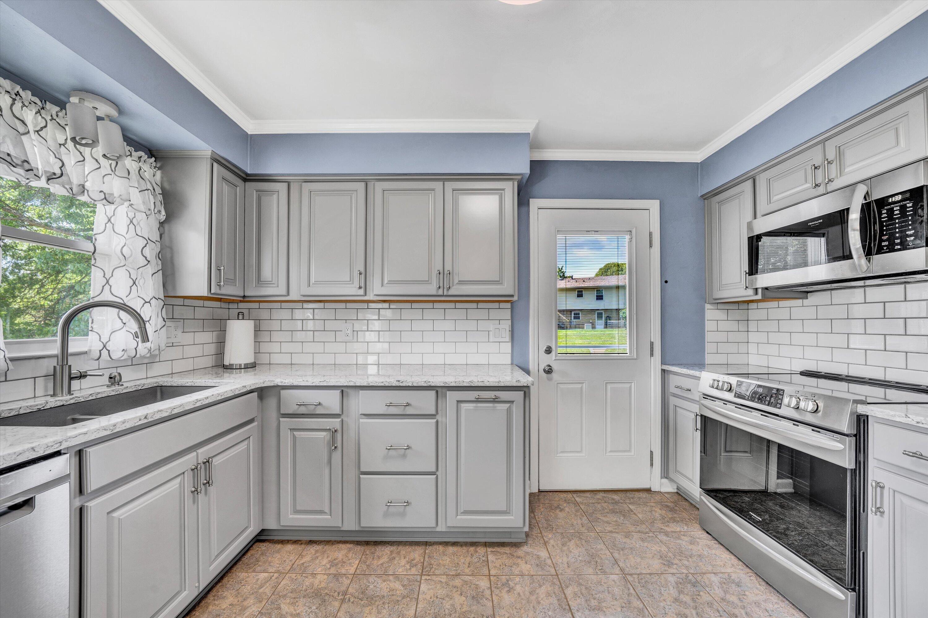 5317 Eveningwood Ln, Roanoke, Virginia image 10