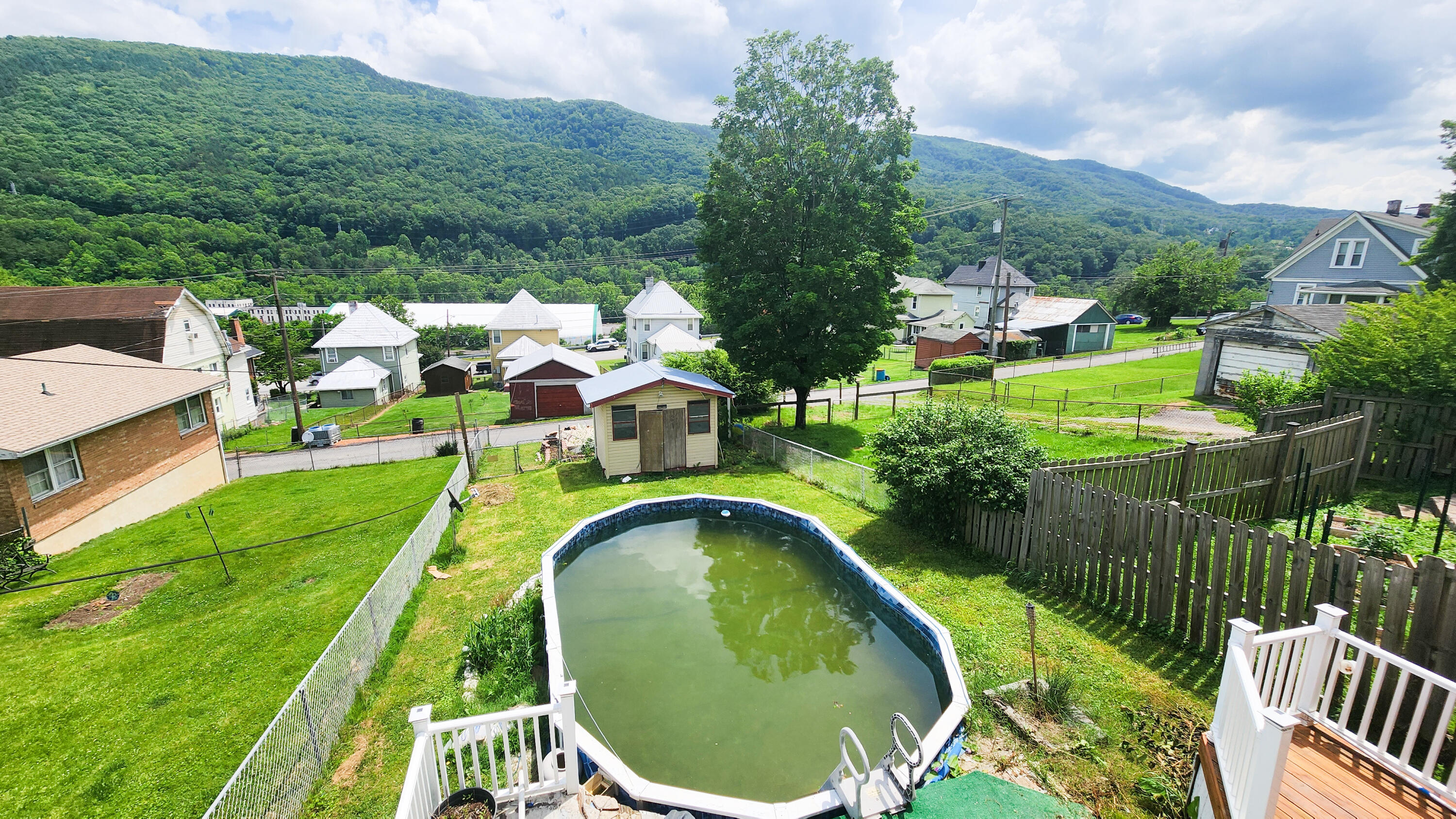 611 Alleghany St, Clifton Forge, Ohio image 18