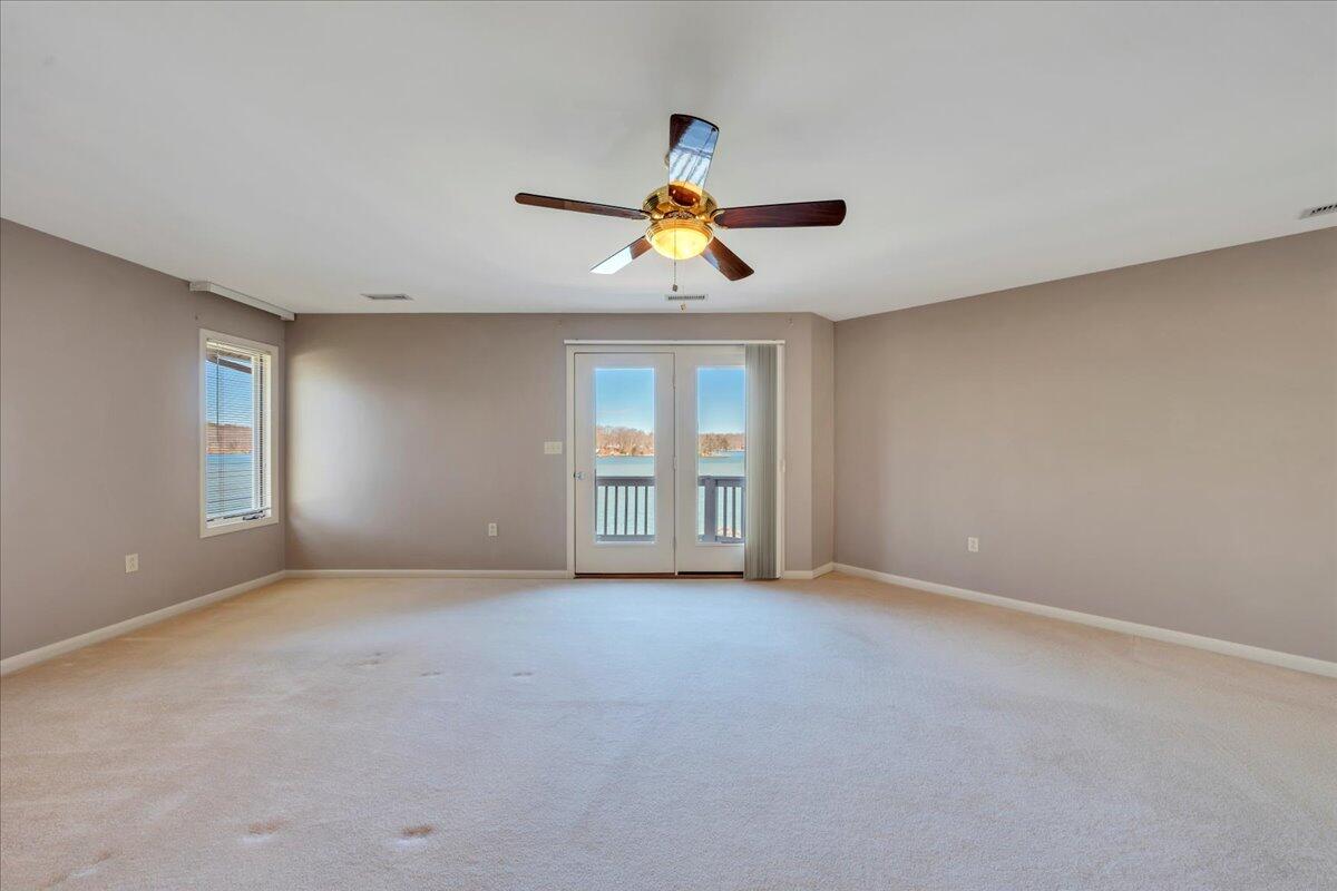 104 Lookout Pointe Dr, Moneta, Virginia image 31